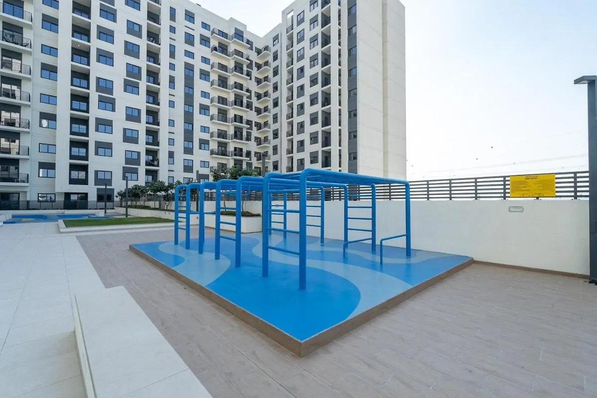 Peaceful 2-Bedroom Apartment In Jebel Ali Perfect For 6 Dubai