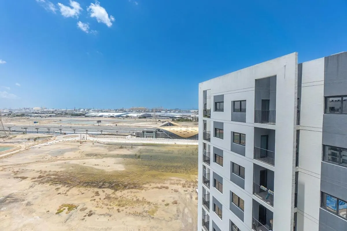 Peaceful 2-Bedroom Apartment In Jebel Ali Perfect For 6 Dubai 0*,