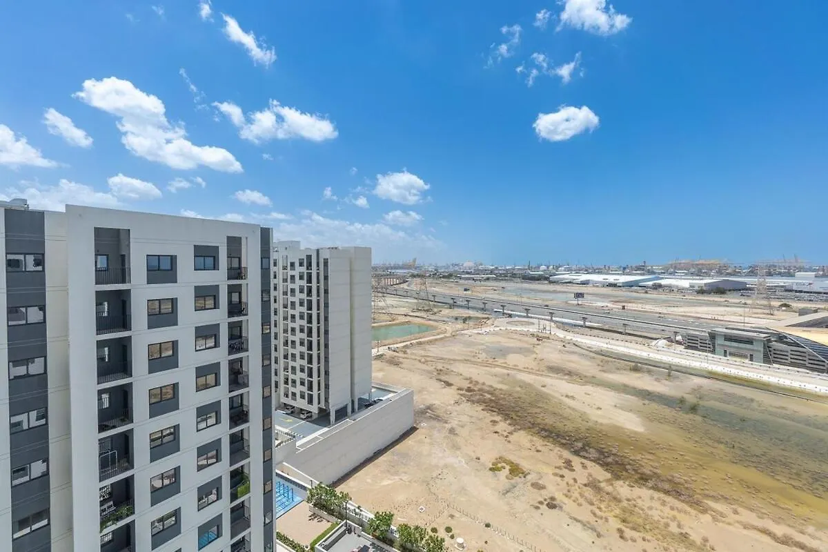 Peaceful 2-Bedroom Apartment In Jebel Ali Perfect For 6 Dubai